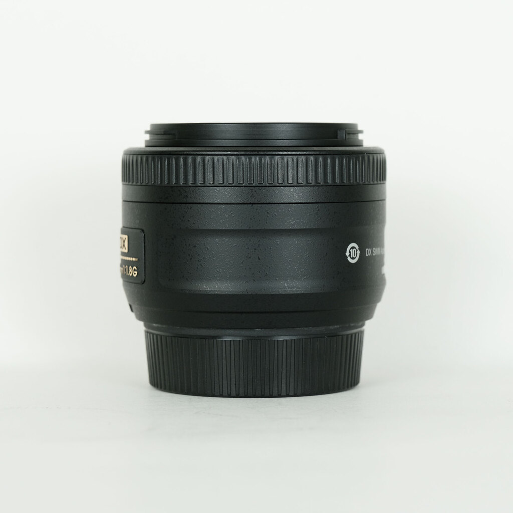 ［キャップ無し］Nikon AF-S NIKKOR 35mm f/1.8G Amazon.com: Nikon 35mm f/1.8G AF-S DX NIKKOR Lens : Electronics