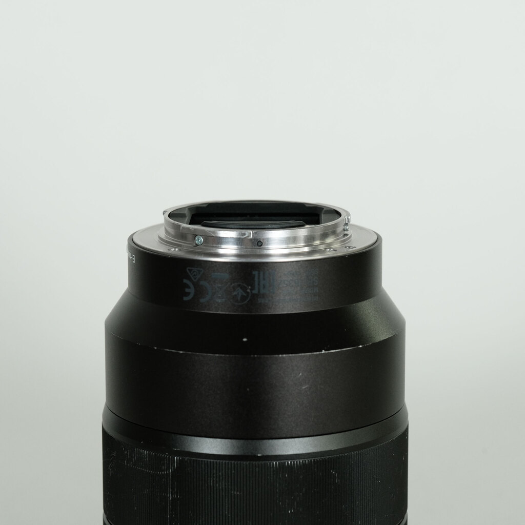 SONY Vario-Tessar T* FE 16-35mm F4 ZA OSS SEL1635Z SONY Vario-Tessar T* FE 16-35mm F4 ZA OSS SEL1635Z