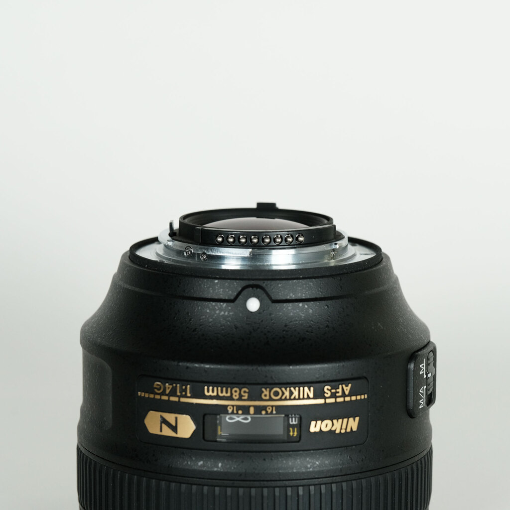 Nikon AF-S NIKKOR 58mm f/1.4G Nikon AF-S NIKKOR 58mm f/1.4G