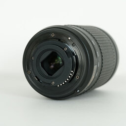 Nikon AF-P DX NIKKOR 70-300mm f/4.5-6.3G ED VR Nikon AF-P DX NIKKOR 70-300mm f/4.5-6.3G ED VR