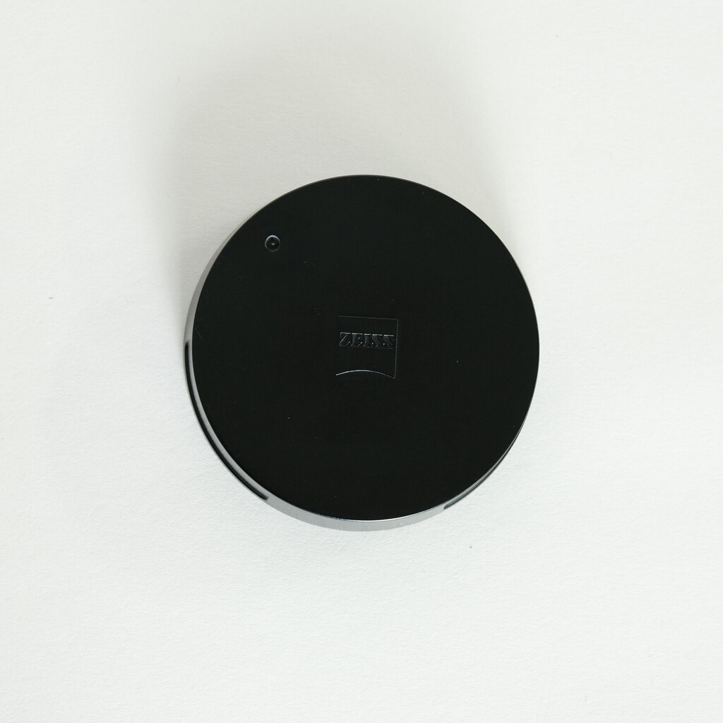 Carl Zeiss Loxia 25mm F2.4(ソニーE用) Carl Zeiss Loxia 25mm F2.4(ソニーE用)