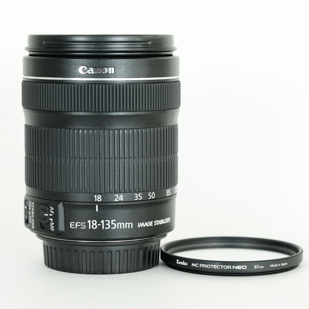 Canon EF-S18-135mm F3.5-5.6 IS STM Canon EF-S18-135mm F3.5-5.6 IS STM