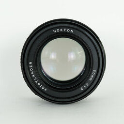 Voigtlander NOKTON 50mm F1.2 Aspherical E-mount (ソニーE用) Voigtlander NOKTON 50mm F1.2 Aspherical E-mount (ソニーE用)