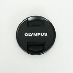 OLYMPUS M.ZUIKO DIGITAL ED 100-400mm F5.0-6.3 IS OLYMPUS M.ZUIKO DIGITAL ED 100-400mm F5.0-6.3 IS