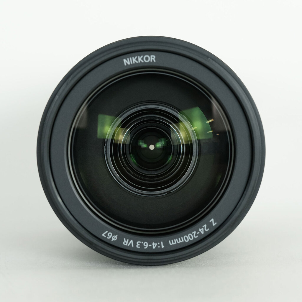 Nikon NIKKOR Z 24-200mm f/4-6.3 VR Nikon NIKKOR Z 24-200mm f/4-6.3 VR
