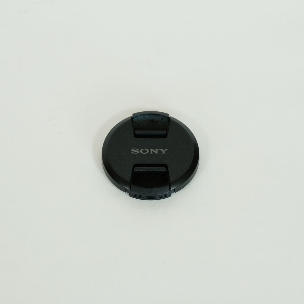 SONY E 18-135mm F3.5-5.6 OSS SEL18135 SONY E 18-135mm F3.5-5.6 OSS SEL18135