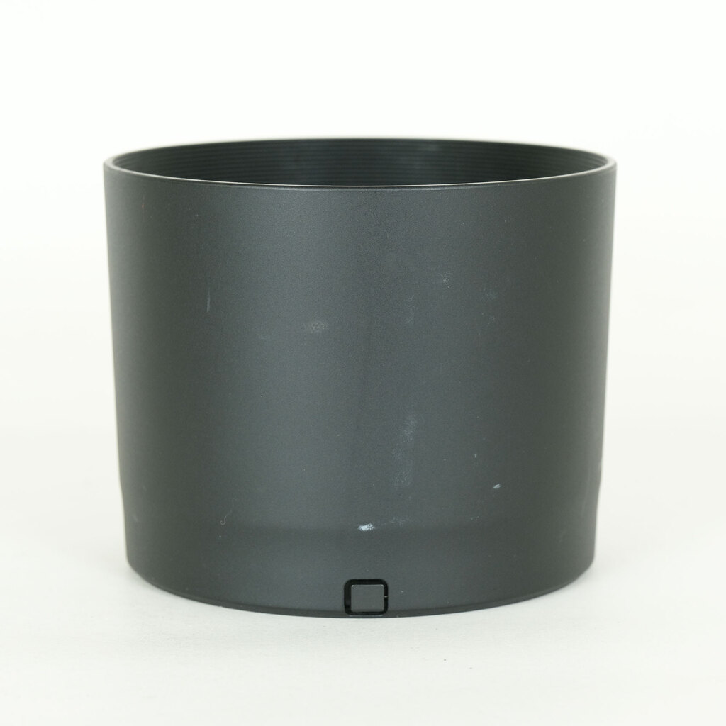 Canon RF135mm F1.8 L IS USM Canon RF135mm F1.8 L IS USM