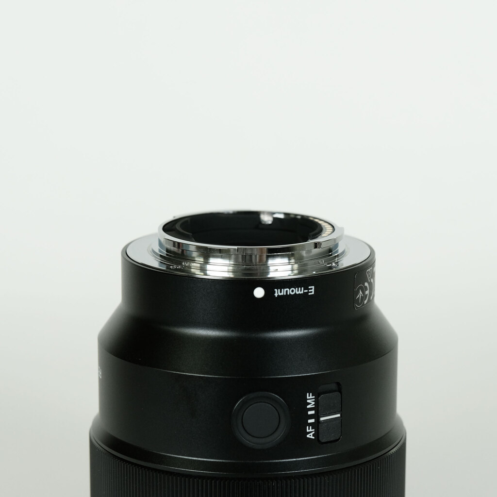 SONY FE 85mm F1.8 SEL85F18 SONY FE 85mm F1.8 SEL85F18