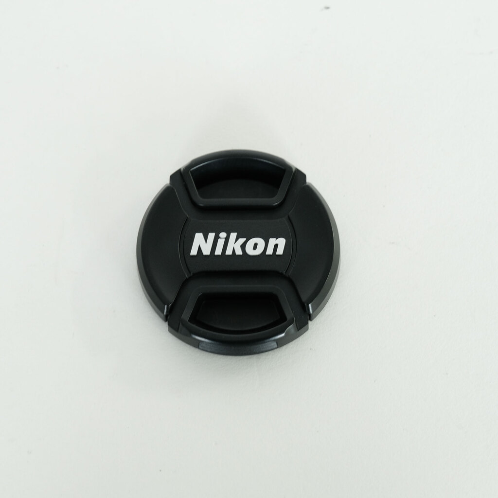 Nikon AF-S DX NIKKOR 18-55mm f3.5-5.6G VR II
