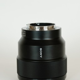 SONY FE 85mm F1.8 SEL85F18