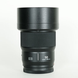 Panasonic LUMIX S 50mm F1.8 Panasonic LUMIX S 50mm F1.8