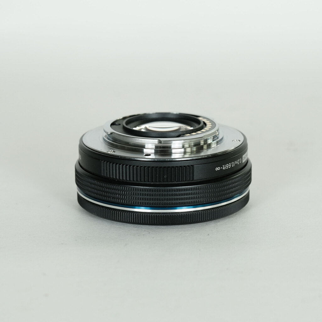 OLYMPUS M.ZUIKO DIGITAL ED 14-42mm F3.5-5.6 EZ ブラック