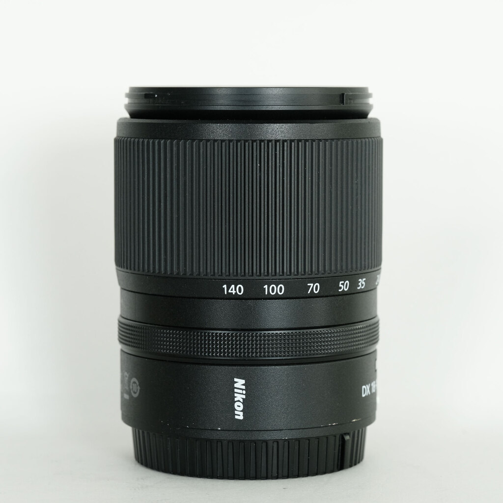 Nikon NIKKOR Z DX 18-140mm f/3.5-6.3 VR Nikon NIKKOR Z DX 18-140mm f/3.5-6.3 VR