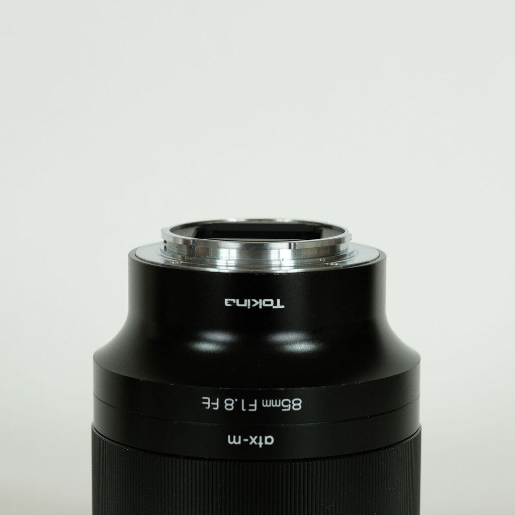 TOKINA atx-m 85mm F1.8 FEの出品 | ONE SCENE（ワンシーン）