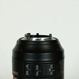 Nikon AF-S VR Micro-Nikkor 105mm f/2.8G IF-ED