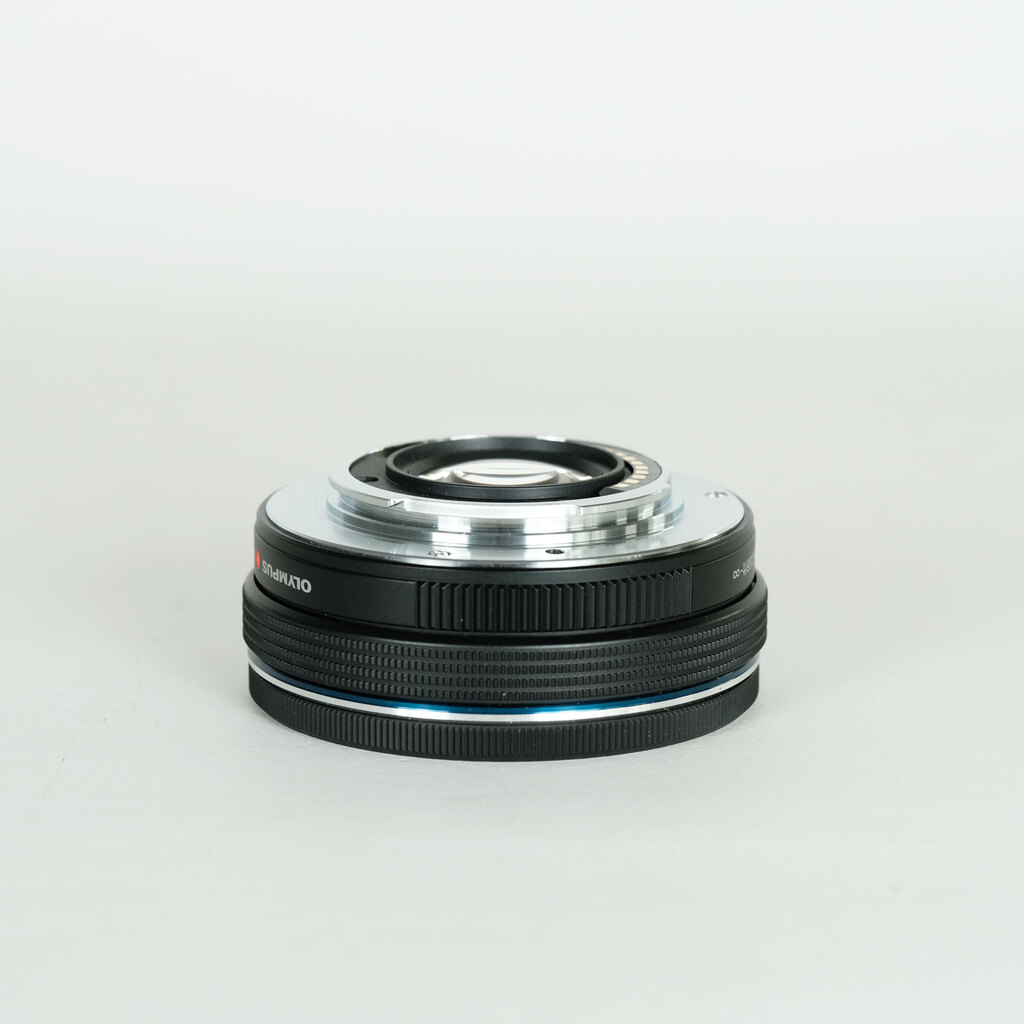 OLYMPUS M.ZUIKO DIGITAL ED 14-42mm F3.5-5.6 EZ ブラック