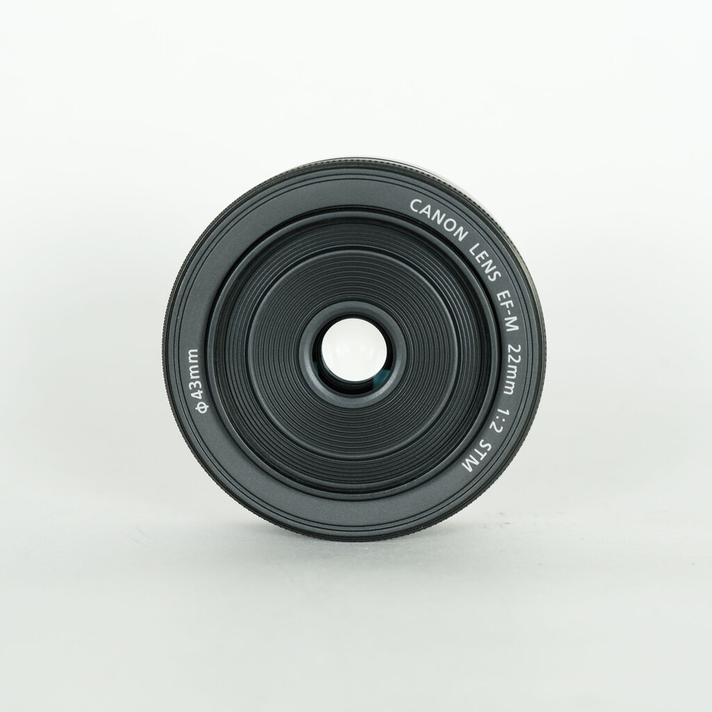Canon EF-M22mm F2 STM Canon EF-M22mm F2 STM