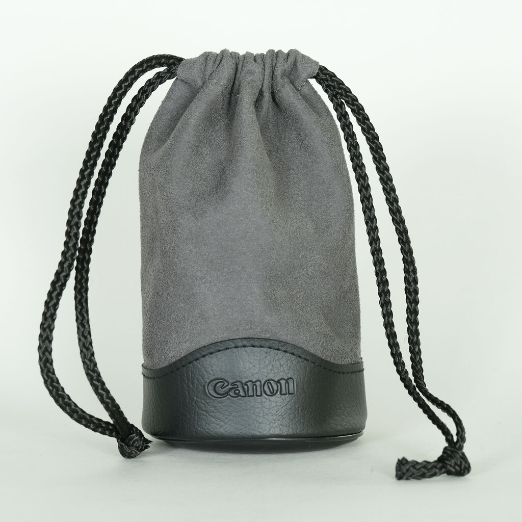 Canon EF-M18-150mm F3.5-6.3 IS STM Canon EF-M18-150mm F3.5-6.3 IS STM