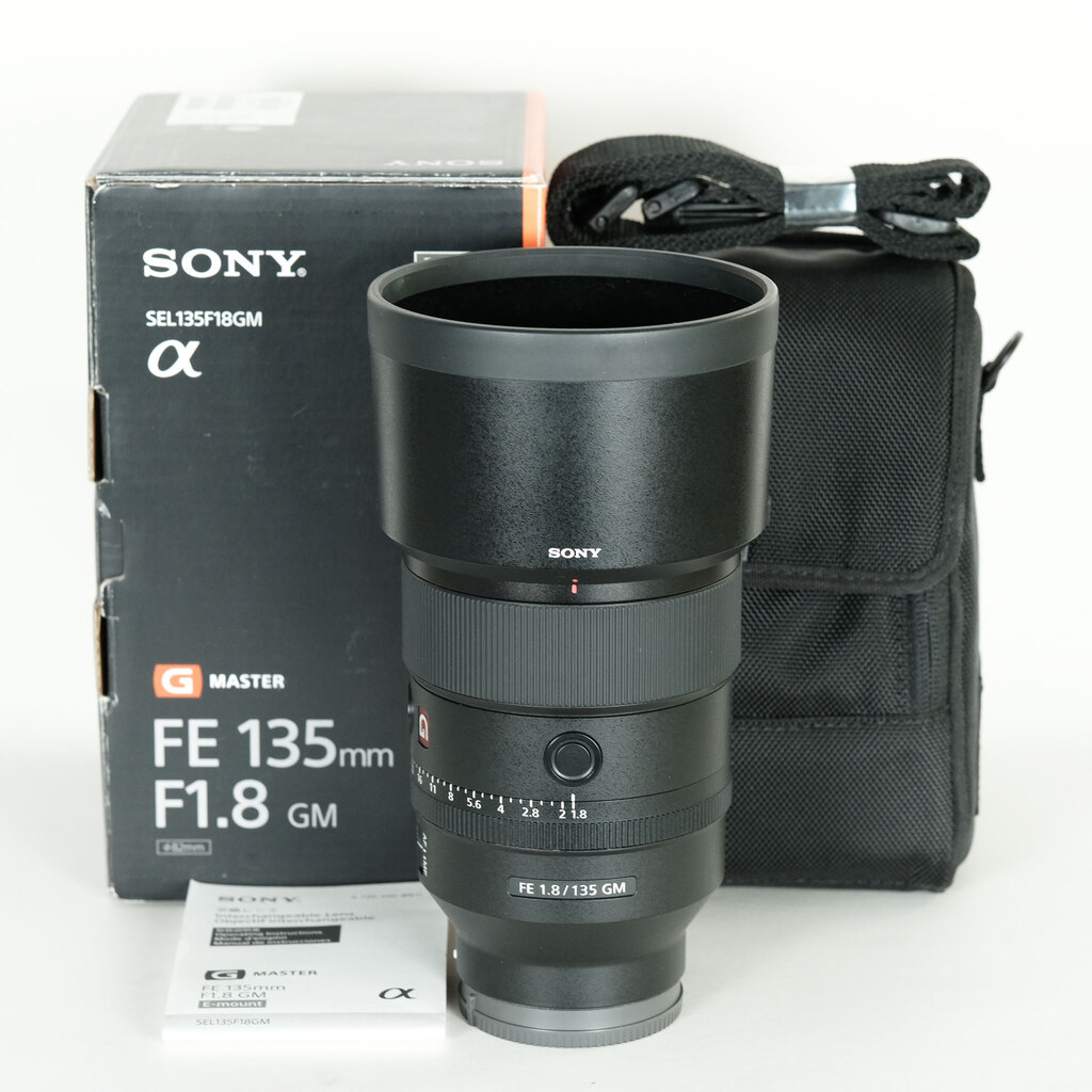 【極美品】SONY FE 135mm F1.8 GM 単焦点レンズ 新品)SONY (ソニー) FE 135mm F1.8 GM SEL135F18GM（商品ID
