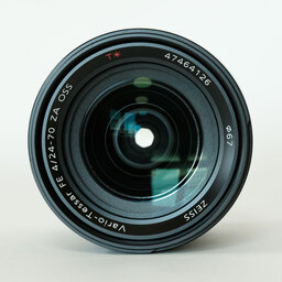 SONY Vario-Tessar T* FE 24-70mm F4 ZA OSS SEL2470Z SONY Vario-Tessar T* FE 24-70mm F4 ZA OSS SEL2470Z