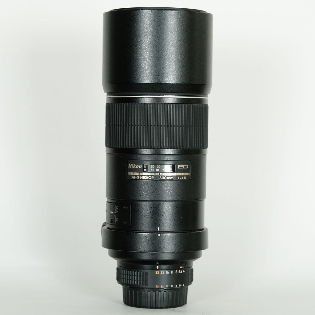 Nikon Ai AF-S Nikkor 300mm f/4D IF-ED