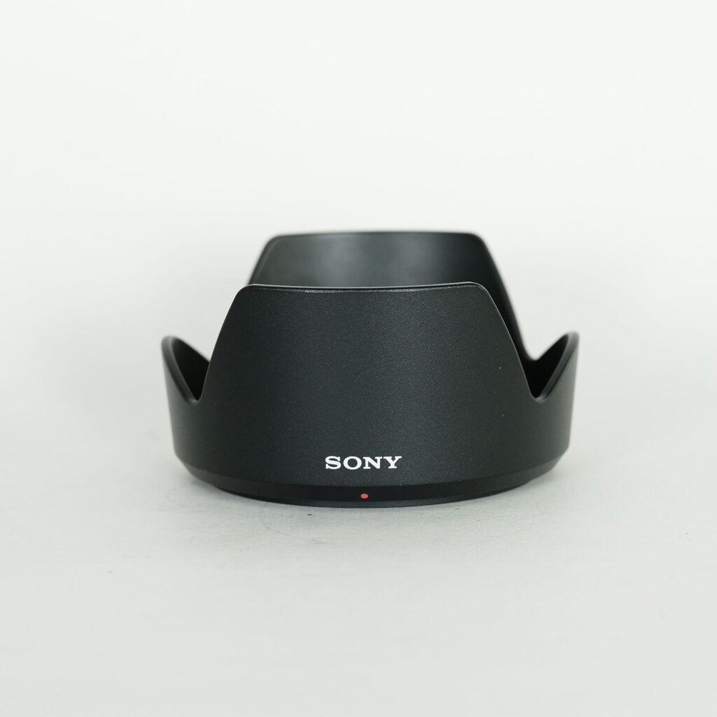 SONY E 18-135mm F3.5-5.6 OSS SEL18135