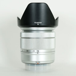 FUJIFILM フジノン XC16-50mm F3.5-5.6 OIS シルバー FUJIFILM フジノン XC16-50mm F3.5-5.6 OIS シルバー