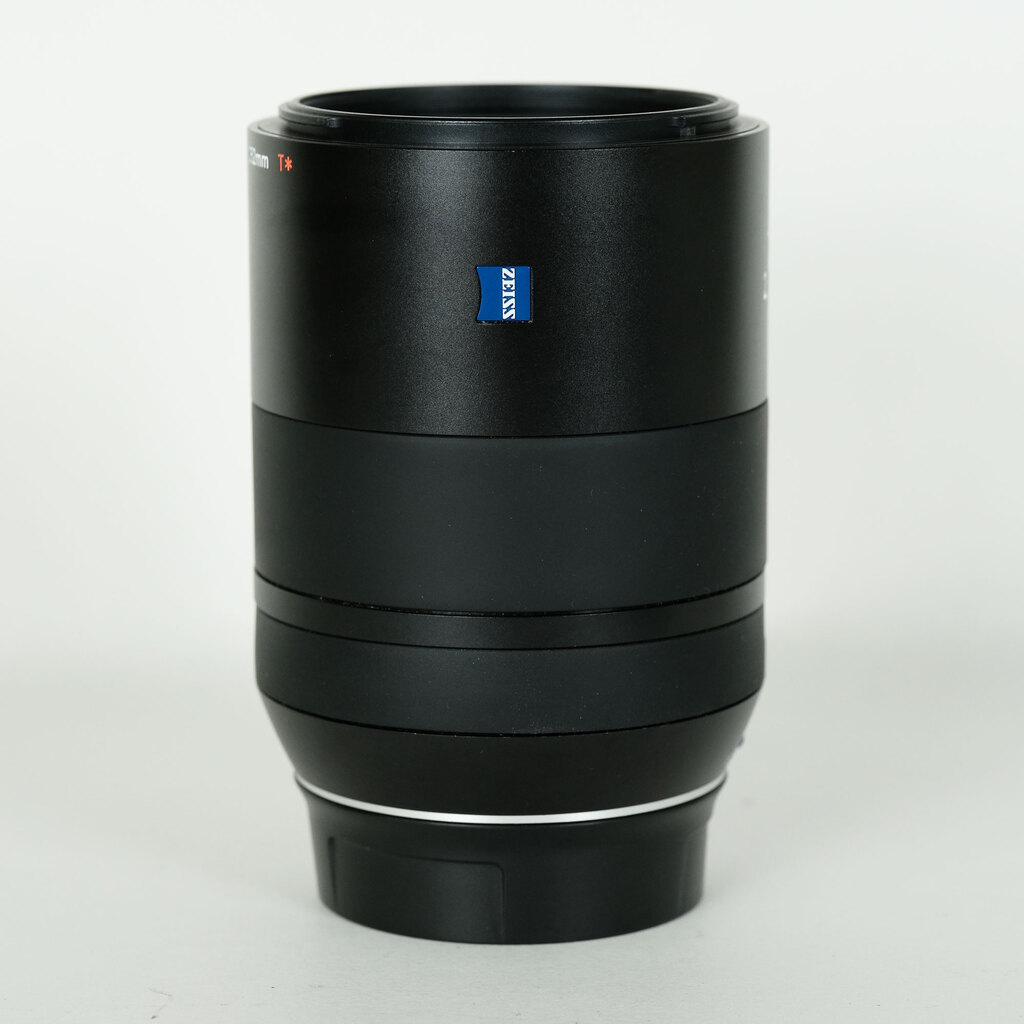 Carl Zeiss Touit 2.8/50M [フジフイルムX用]の出品 | ONE SCENE