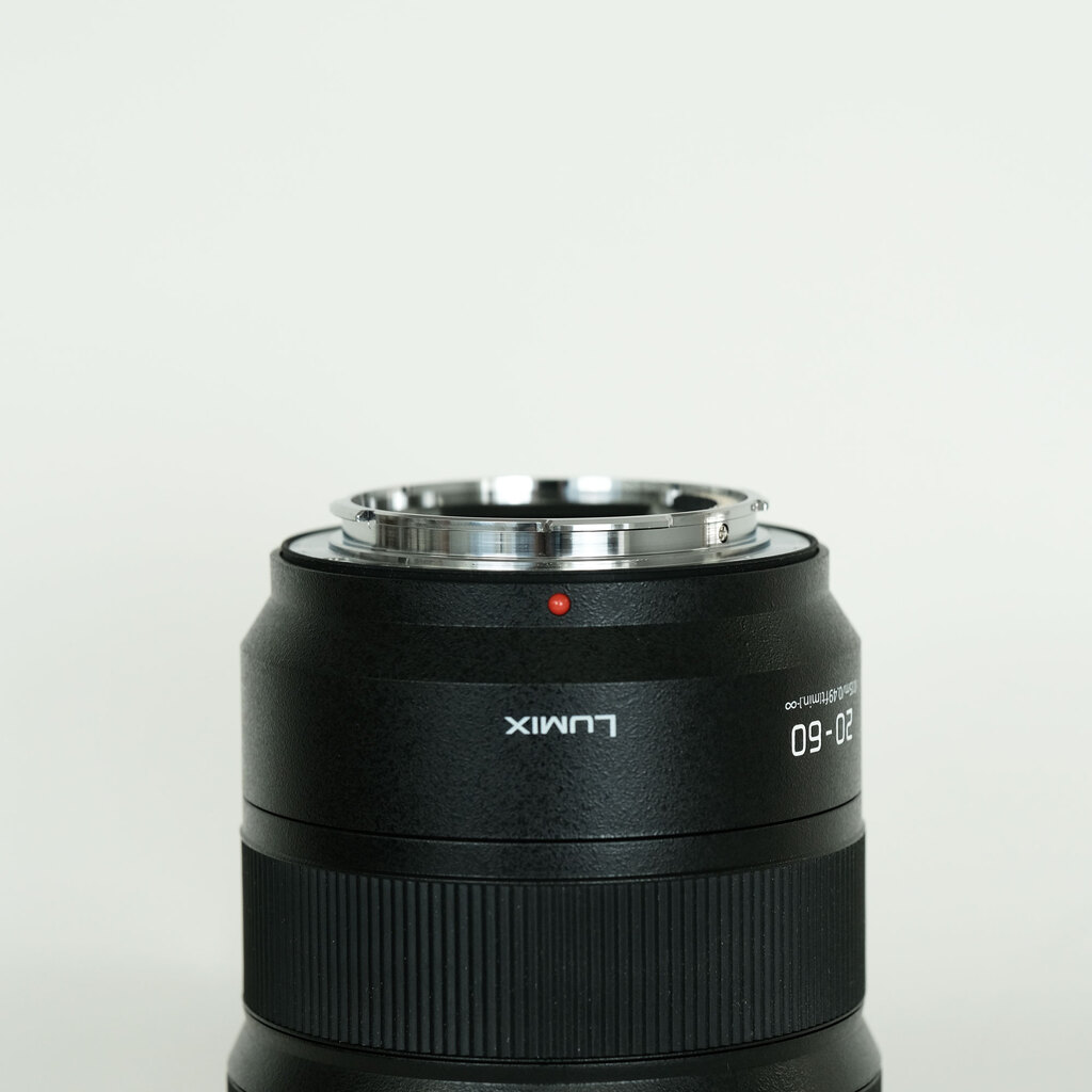 Panasonic LUMIX S 20-60mm F3.5-5.6 Panasonic LUMIX S 20-60mm F3.5-5.6