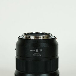 Panasonic LUMIX S 20-60mm F3.5-5.6 Panasonic LUMIX S 20-60mm F3.5-5.6