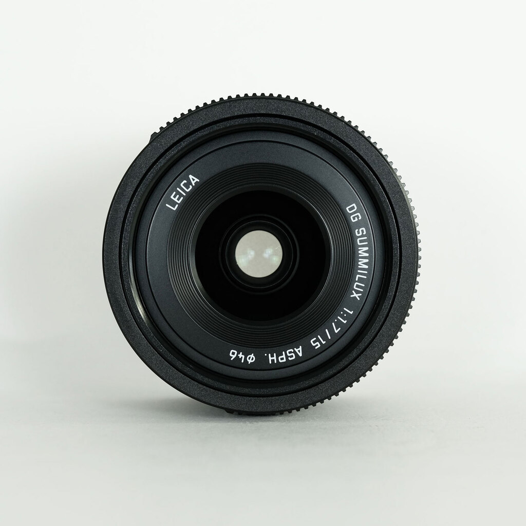 Panasonic LEICA DG SUMMILUX 15mm F1.7 ASPH. Panasonic LEICA DG SUMMILUX 15mm F1.7 ASPH.