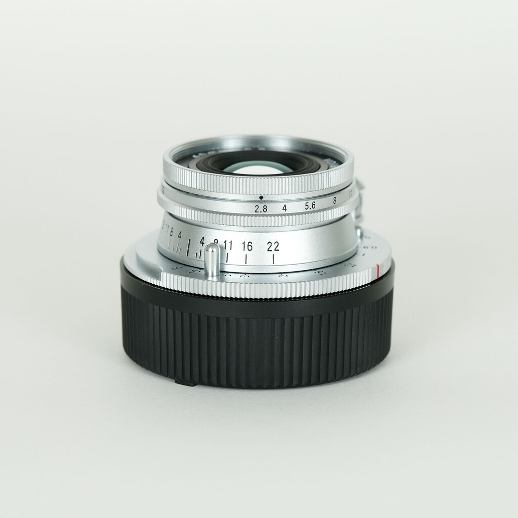 Voigtlander HELIAR 40mm F2.8 Aspherical VM [ライカM用]の出品