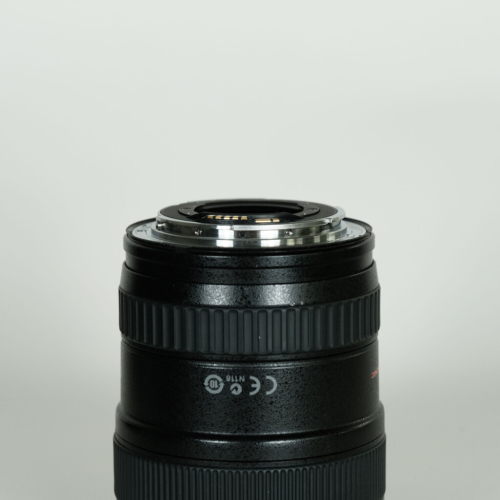 【極上美品♪】 キャノン Canon EF17-40mm F4L USM128 Canon EF17-40mm F4L USMを徹底解説。作例からレビューまで | ONE