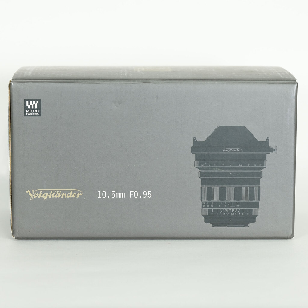 Voigtlander NOKTON 10.5mm F0.95(マイクロフォーサーズ用) Voigtlander NOKTON 10.5mm F0.95(マイクロフォーサーズ用)