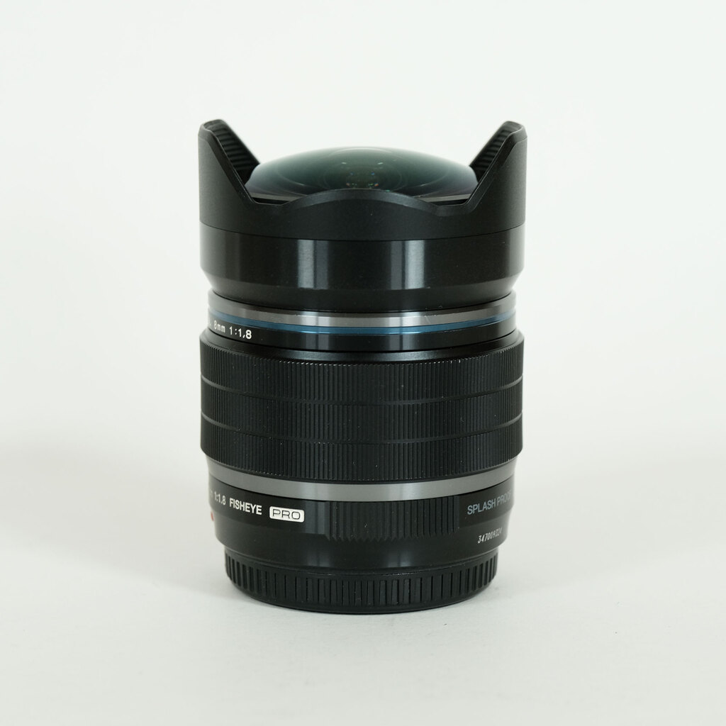 OLYMPUS M.ZUIKO DIGITAL ED 8mm F1.8 Fisheye PRO OLYMPUS M.ZUIKO DIGITAL ED 8mm F1.8 Fisheye PRO