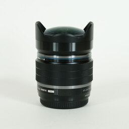OLYMPUS M.ZUIKO DIGITAL ED 8mm F1.8 Fisheye PRO OLYMPUS M.ZUIKO DIGITAL ED 8mm F1.8 Fisheye PRO