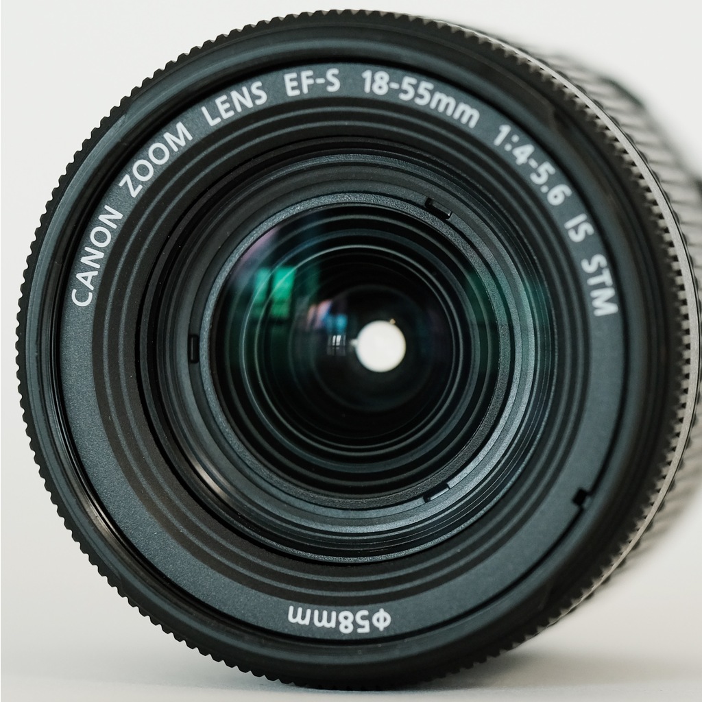 Canon EF-S18-55mm F4-5.6 IS STM