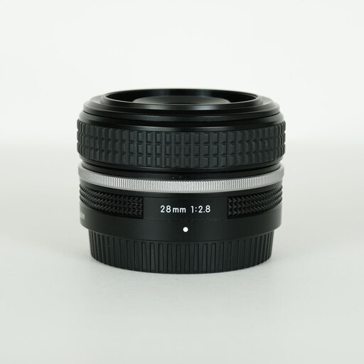 Nikon NIKKOR Z 28mm f/2.8を徹底解説。愛用者のレビュー・作例