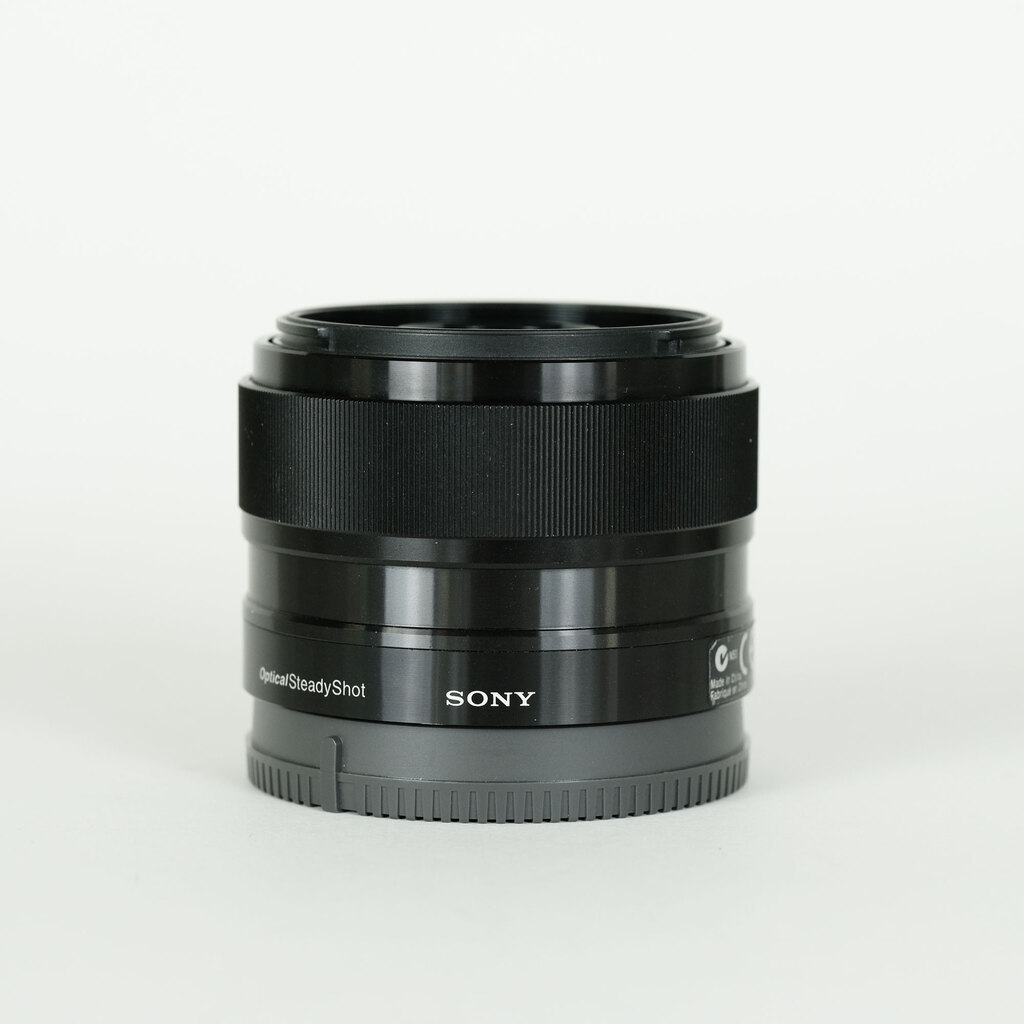 SONY E 35mm F1.8 OSS SEL35F18 SONY E 35mm F1.8 OSS SEL35F18