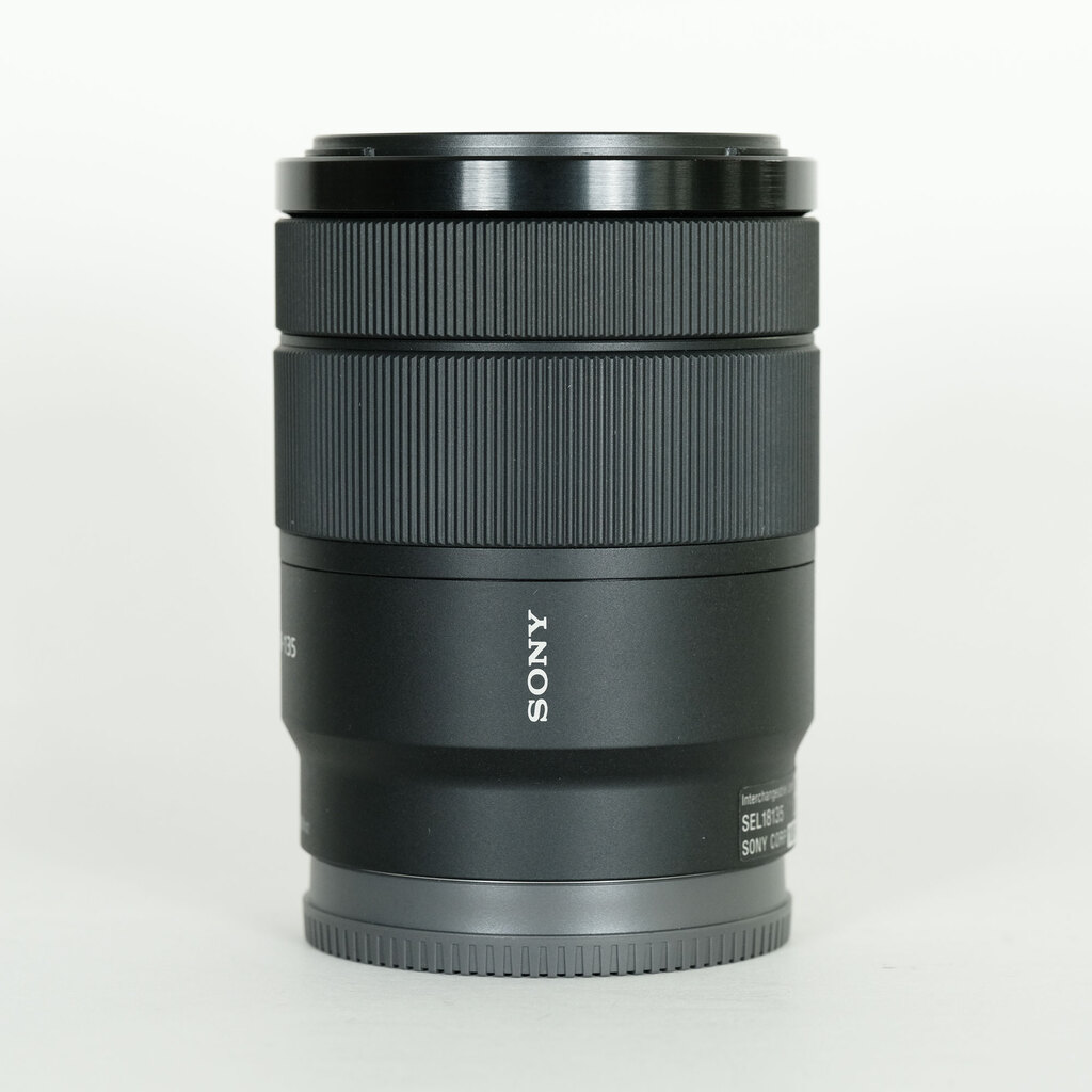 sonySEL18135ズームレンズ APS-Cズームレンズ『SEL18135』ショールーム展示レポート