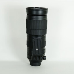 Nikon AF-S NIKKOR 200-500mm f/5.6E ED VR Nikon AF-S NIKKOR 200-500mm f/5.6E ED VR