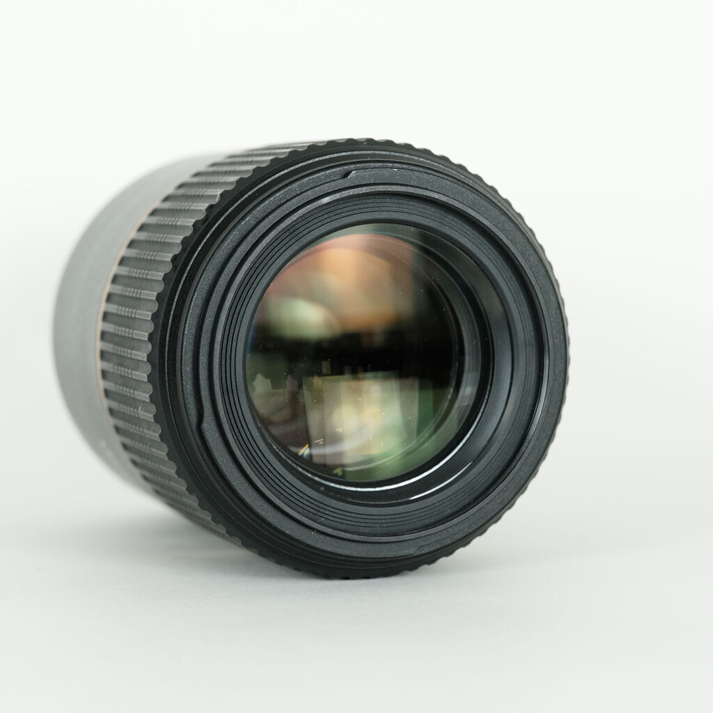 「伝説のマクロレンズ」初代 SP 90mm F/2.5 EOS ２X付き タムロン、タムキューの思想を継承した中望遠90mmマクロレンズ