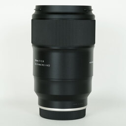 TAMRON 90mm F/2.8 Di III MACRO VXD [ソニーE用]