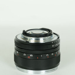 Carl Zeiss Planar T* 50mm F1.4 ZF.2 [ニコンF用]