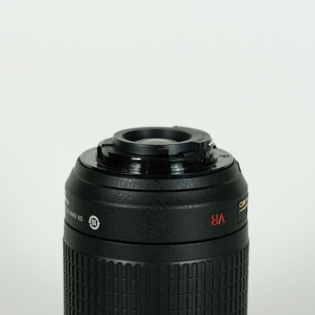 Nikon AF-S DX VR Zoom-Nikkor 55-200mm F4-5.6G IF-ED