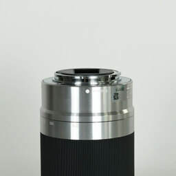 SONY E 55-210mm F4.5-6.3 OSS SEL55210