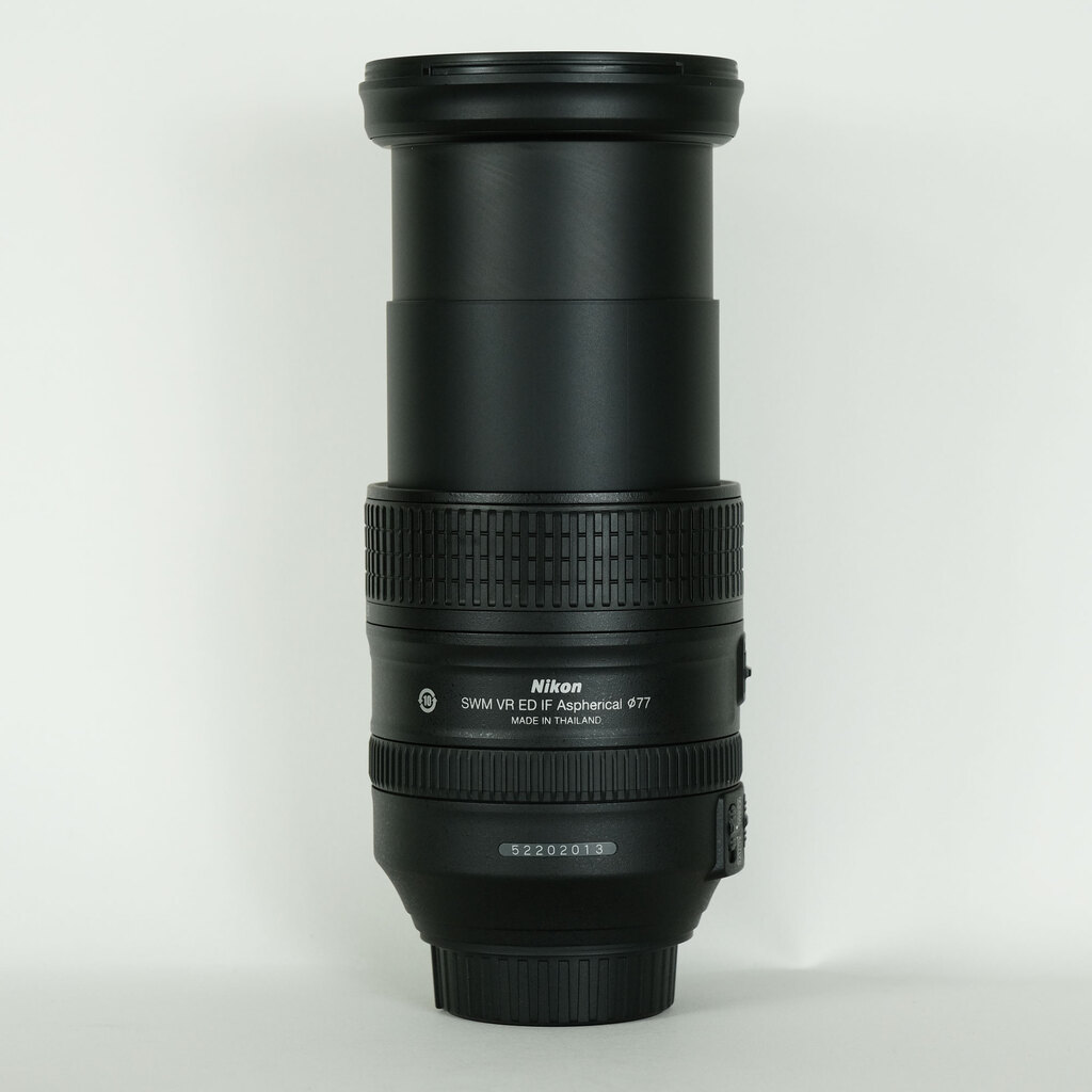 Nikon AF-S NIKKOR 28-300mm f/3.5-5.6G ED VR