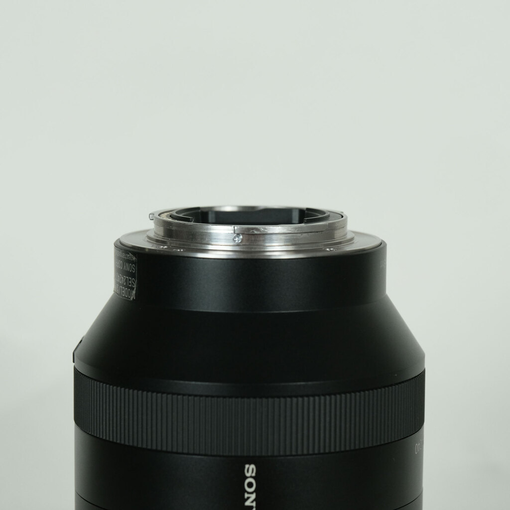 SONY FE 24-240mm F3.5-6.3 OSS SEL24240 SONY FE 24-240mm F3.5-6.3 OSS SEL24240