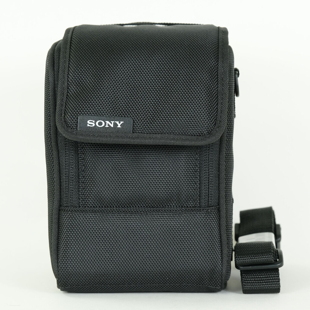 SONY FE 135mm F1.8 GM SEL135F18GM SONY FE 135mm F1.8 GM SEL135F18GM