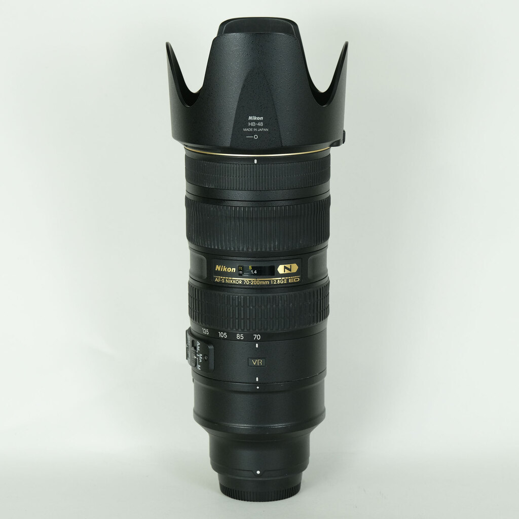 Nikon AF-S NIKKOR 70-200mm F2.8 G ED VR II Nikon AF-S NIKKOR 70-200mm F2.8 G ED VR II